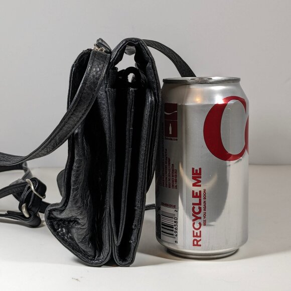 Osgoode Marley Genuine Leather Crossbody Bag Flap - Picture 8 of 12